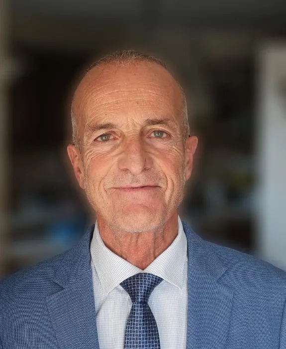 Domenico Mele — excomisario de policía y fundador de Discovery
